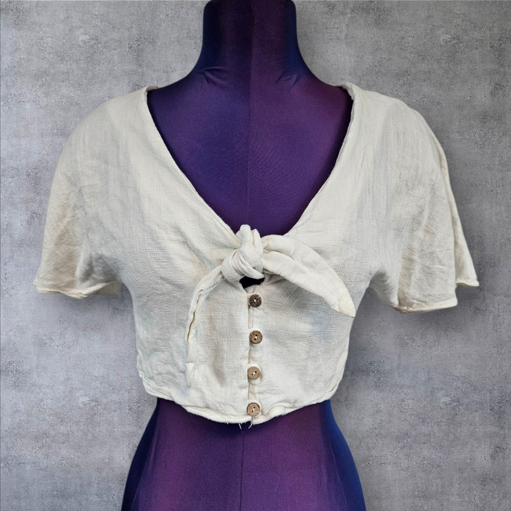 Lyon Off White Linen Flutter Sleeve Button Front Crop‎ Top Size 8 Women's A111